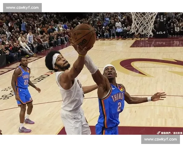 雷霆勇士激战记展现顶尖对决揭示NBA最新赛季战术走向